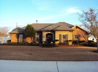 358 Donald Dr, Thibodaux, LA 70301