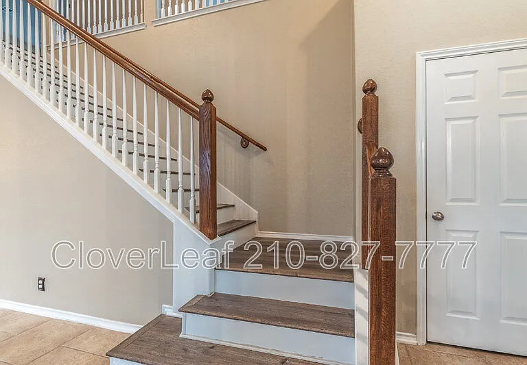 409 Loch Lomond Dr — Photo 18