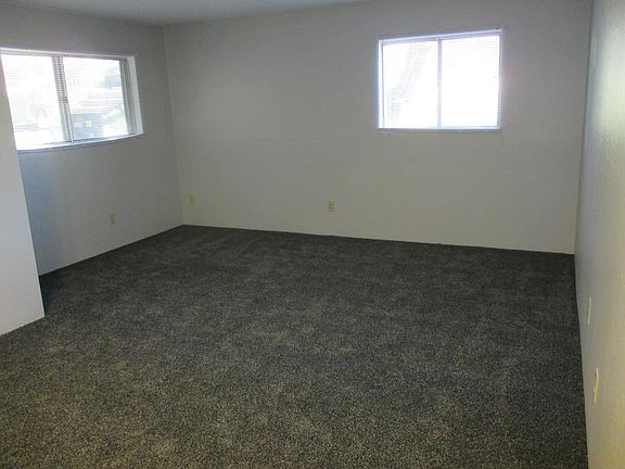 2nd image of 3280 Raven Oaks Dr APT 3