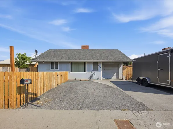 1218 SW D St, Ephrata, WA 98823