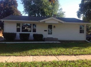 622 W 6th St, Belvidere, IL 61008