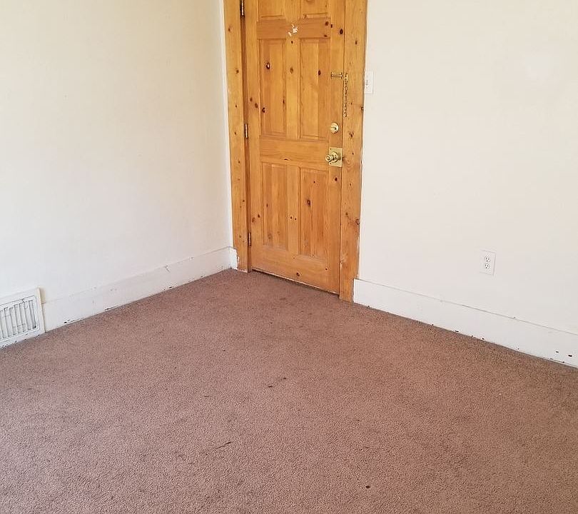 1st image of 1604 8th Ave APT 7