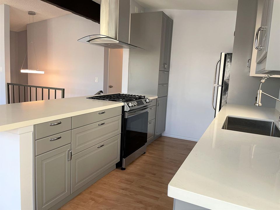 1st image of 419 Longfellow Ave