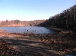 6 Stone Jug Rd, Craryville, NY 12521
