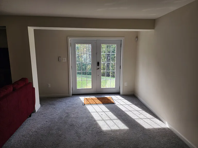 2915 Galahad Ct — Photo 3