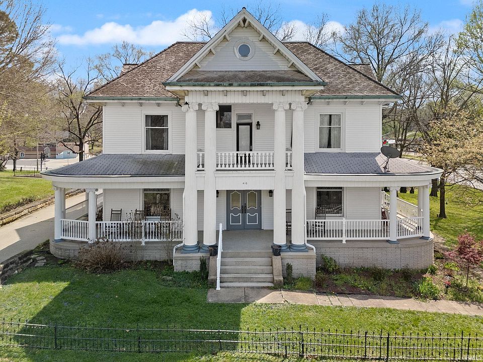 1st image of 410 Riverside Dr