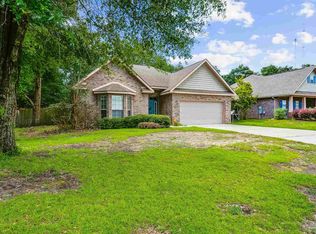 5847 Rustic Ridge Cir, Milton, FL 32570