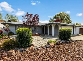 5830 Revelstok Dr, Sacramento, CA 95842