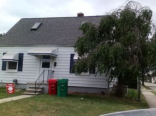 22173 Normandy Ave, Eastpointe, MI 48021