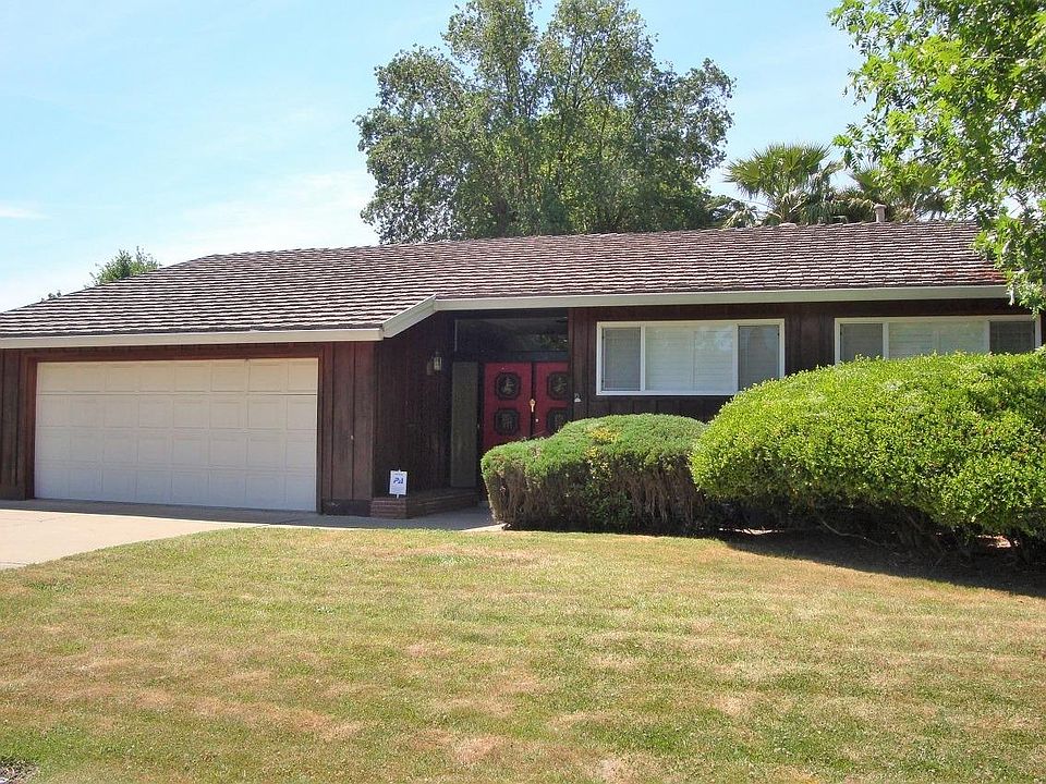 2nd image of 1120 26th Ave