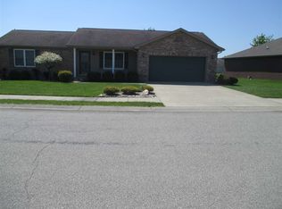 1161 Darcis Dr, Seymour, IN 47274