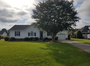 102 Shamrock Rd, Goldsboro, NC 27530