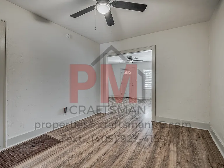 3147 NW 15th St #1 — Photo 16