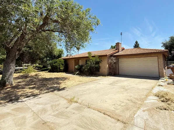 537 N Granada Dr, Madera, CA 93637