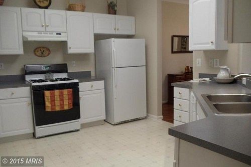 3rd image of 105 Sunshine Ct