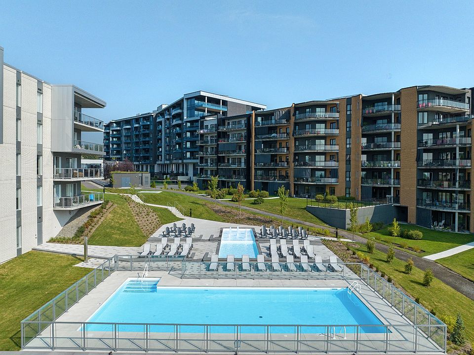 1st image of 315 Rue Mathieu Da Vis #302