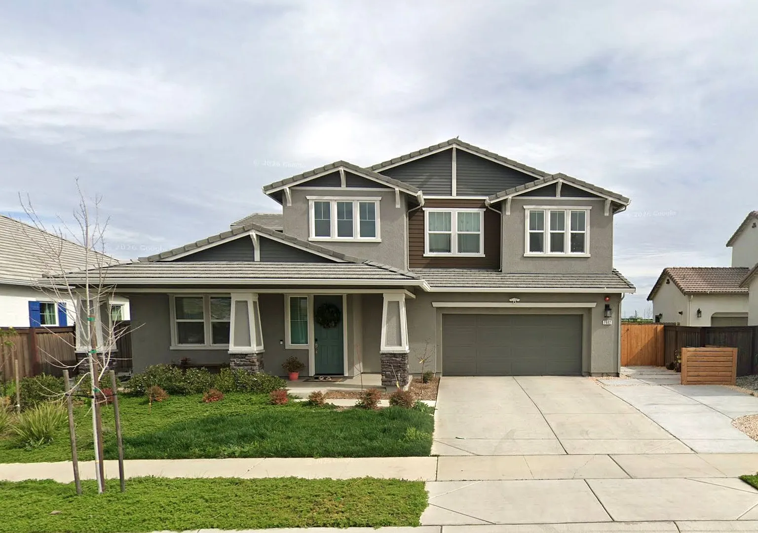 Beautiful 4 Bed 3 Bath 2 Story 2 Car Garage with Solar! — Photo 1