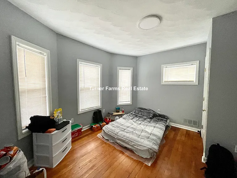 48 Derby St #1A — Photo 26
