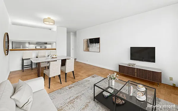 415 E 37th St #18H — Photo 4