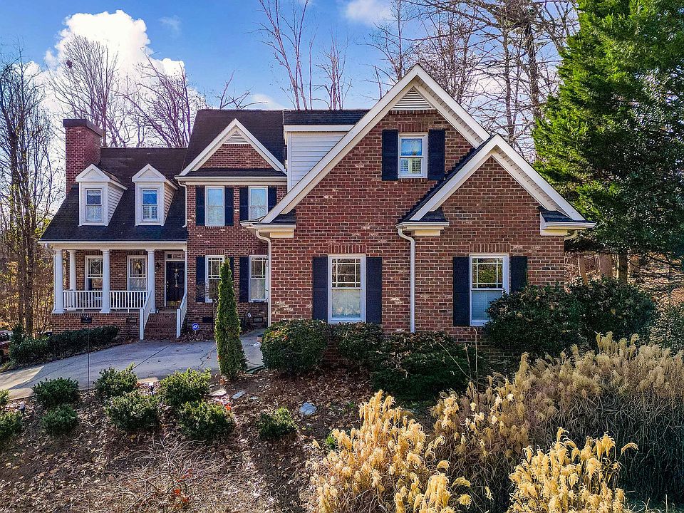 1st image of 5 Langholm Ct #1