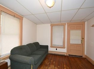 61 Ash St, Gardner, MA 01440