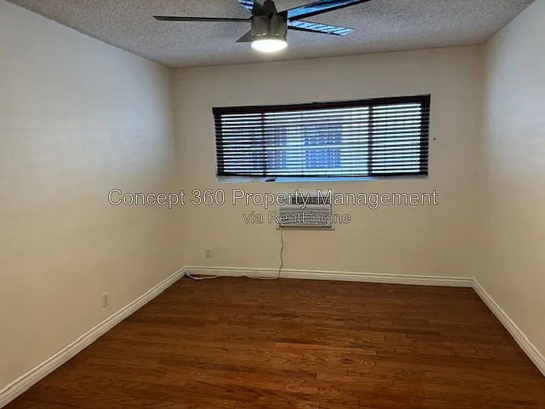 1604 E 2nd St #1H — Photo 39