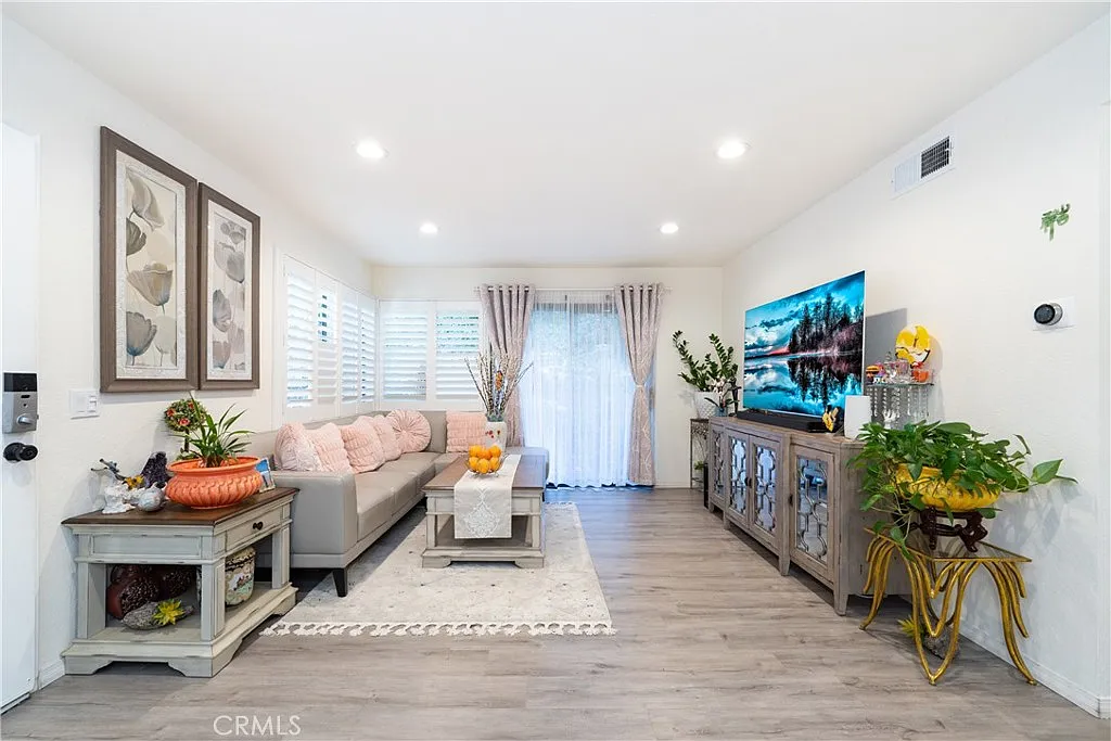 22892 Hilton Head Dr Unit 285 photo 1