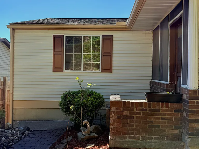 57 Zeller St — Photo 61