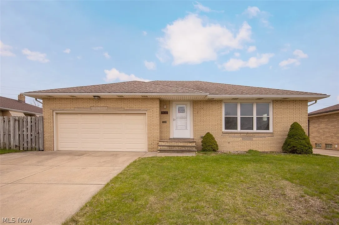 9613 Melody Ln photo 1