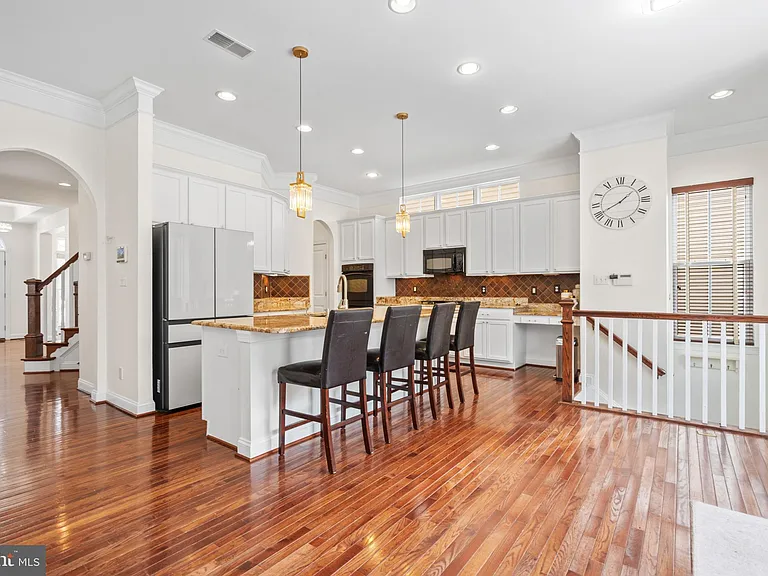 22839 Vickery Park Dr — Photo 16