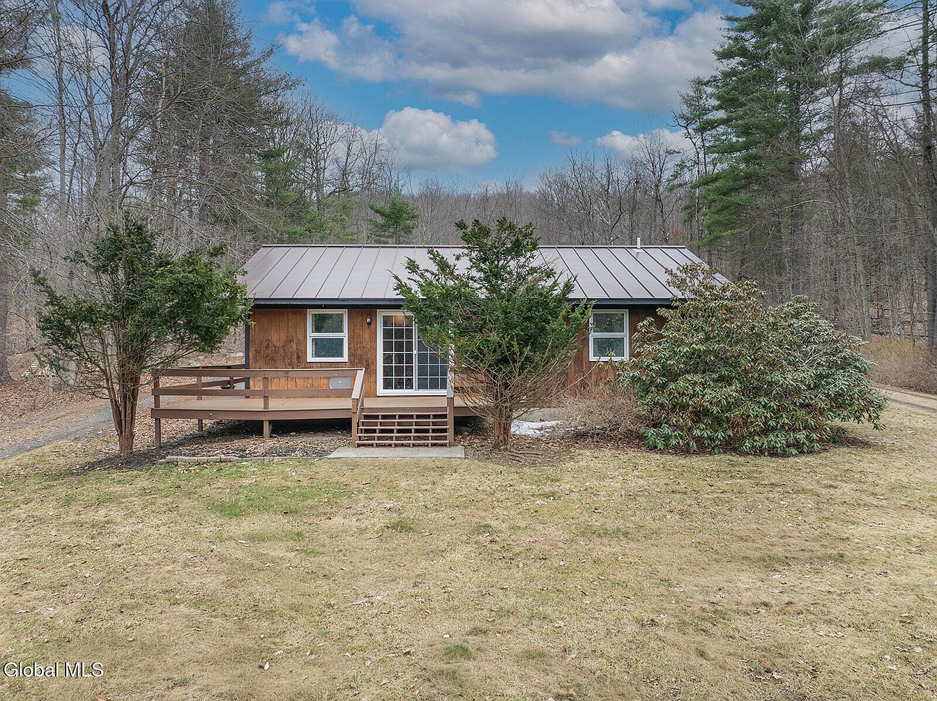 1st image of 103 Beecher Road