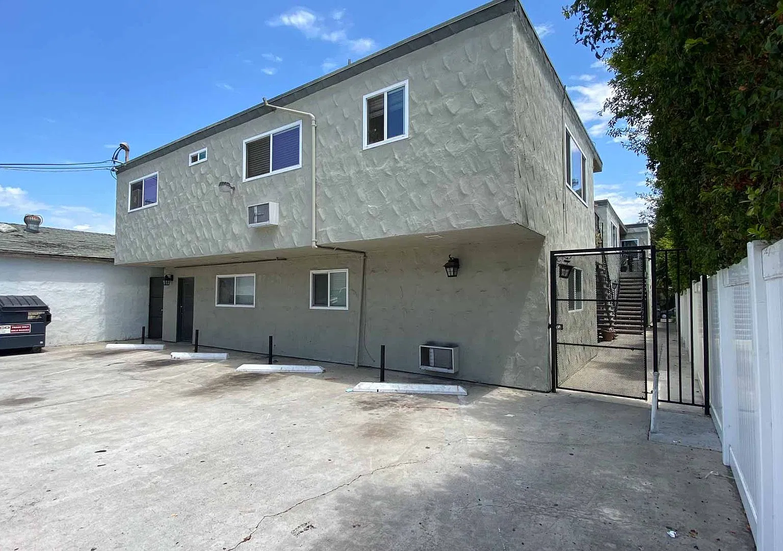 SF Capistrano Villas — Photo 4