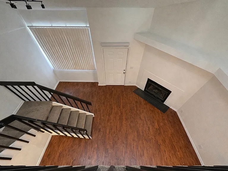 17266 E Ford Dr — Photo 2