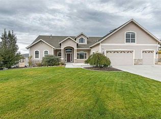 1705 Crowne Way, Minden, NV