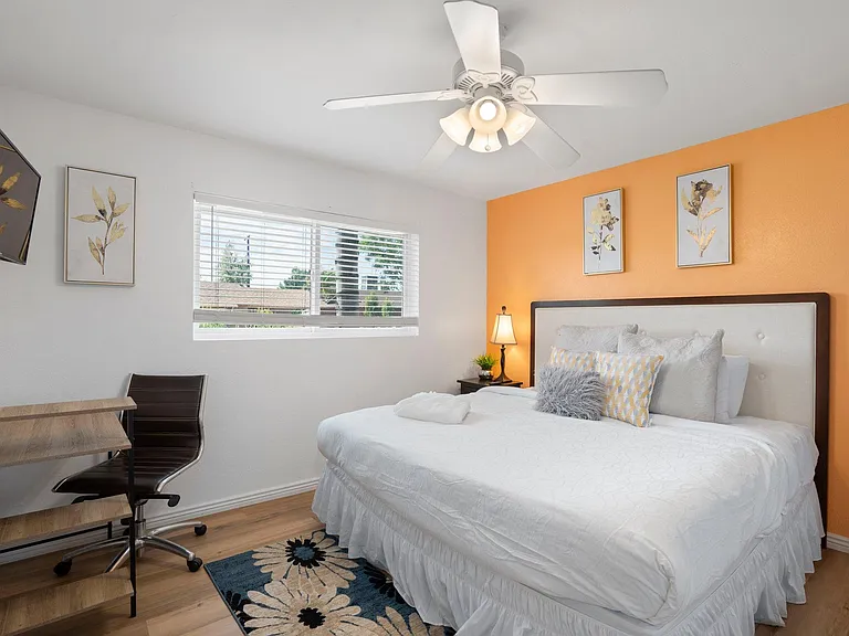 8356 E Avalon Dr — Photo 15
