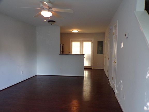 2nd image of 4321 Eleanors Way