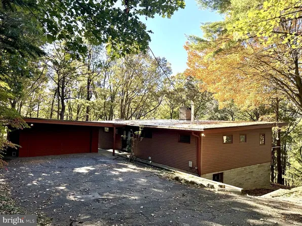 10 Cherokee Dr, Lavale, MD 21502