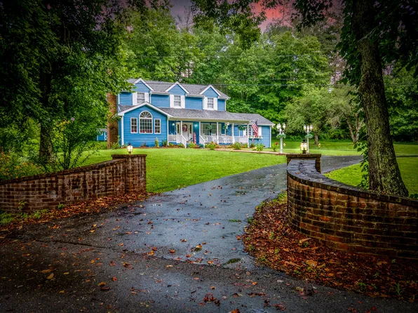 40 Pond Lick Rd, Morehead, KY 40351