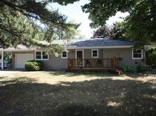 5341 Miracle Ln, Minnetonka, MN 55345