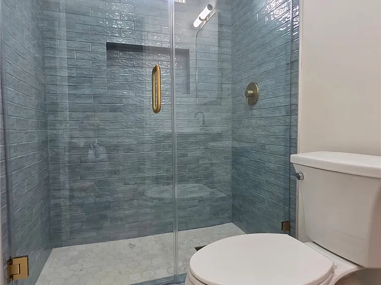 227 N Avenue 60 — Photo 24