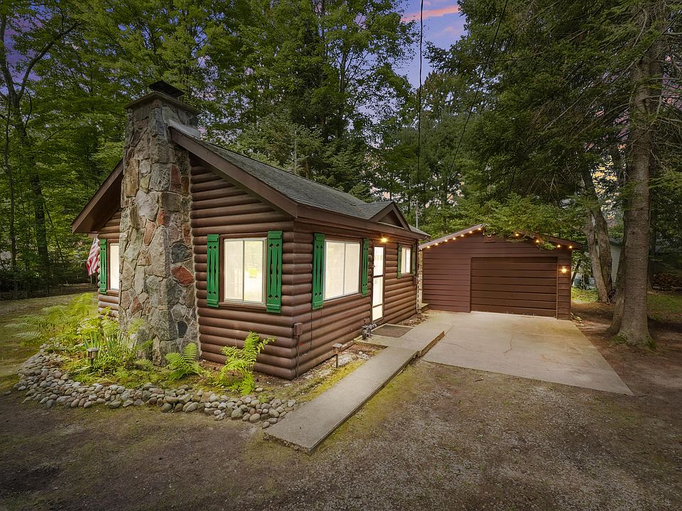 1st image of 1519 Tamarack Ave