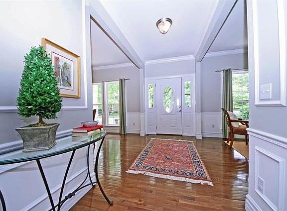 2nd image of 514 Gray Ave