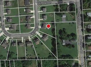 52 Twin Oaks Dr, Bridgeton, NJ 08302