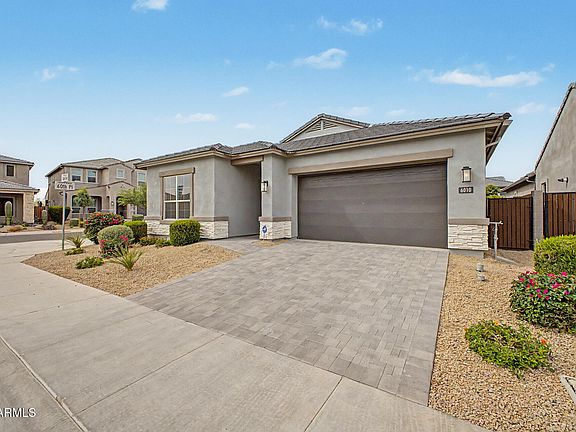 5th image of 6010 E Quail Avenue