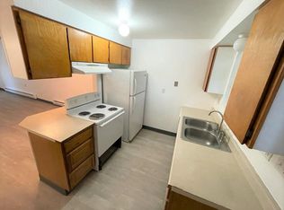 835 4th Ave N APT B, Kent, WA 98032