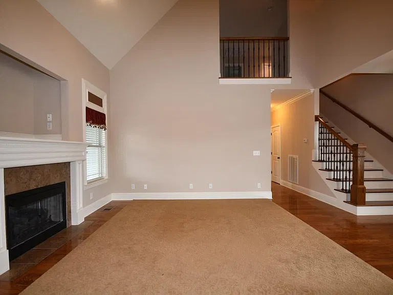 8751 Seven Lakes Dr — Photo 3