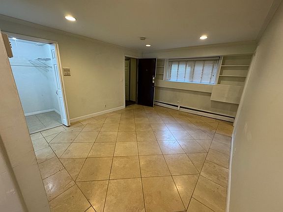 2nd image of 1734 Commonwealth Ave APT 1
