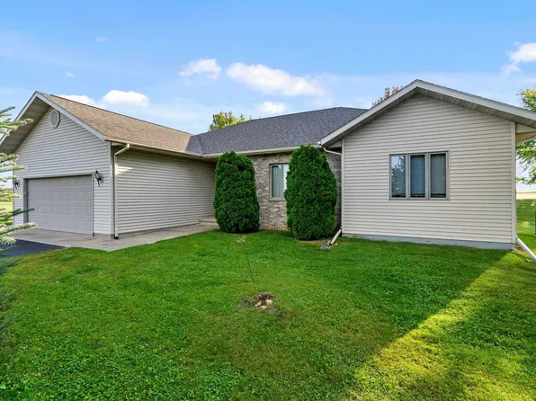 N1848 County Road U, Markesan, WI 53946