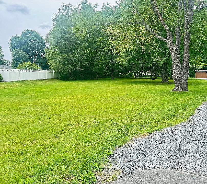 2nd image of 745 Yardville Hamilton Sq
