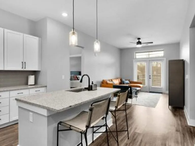 Mill One Apartments — Photo 16